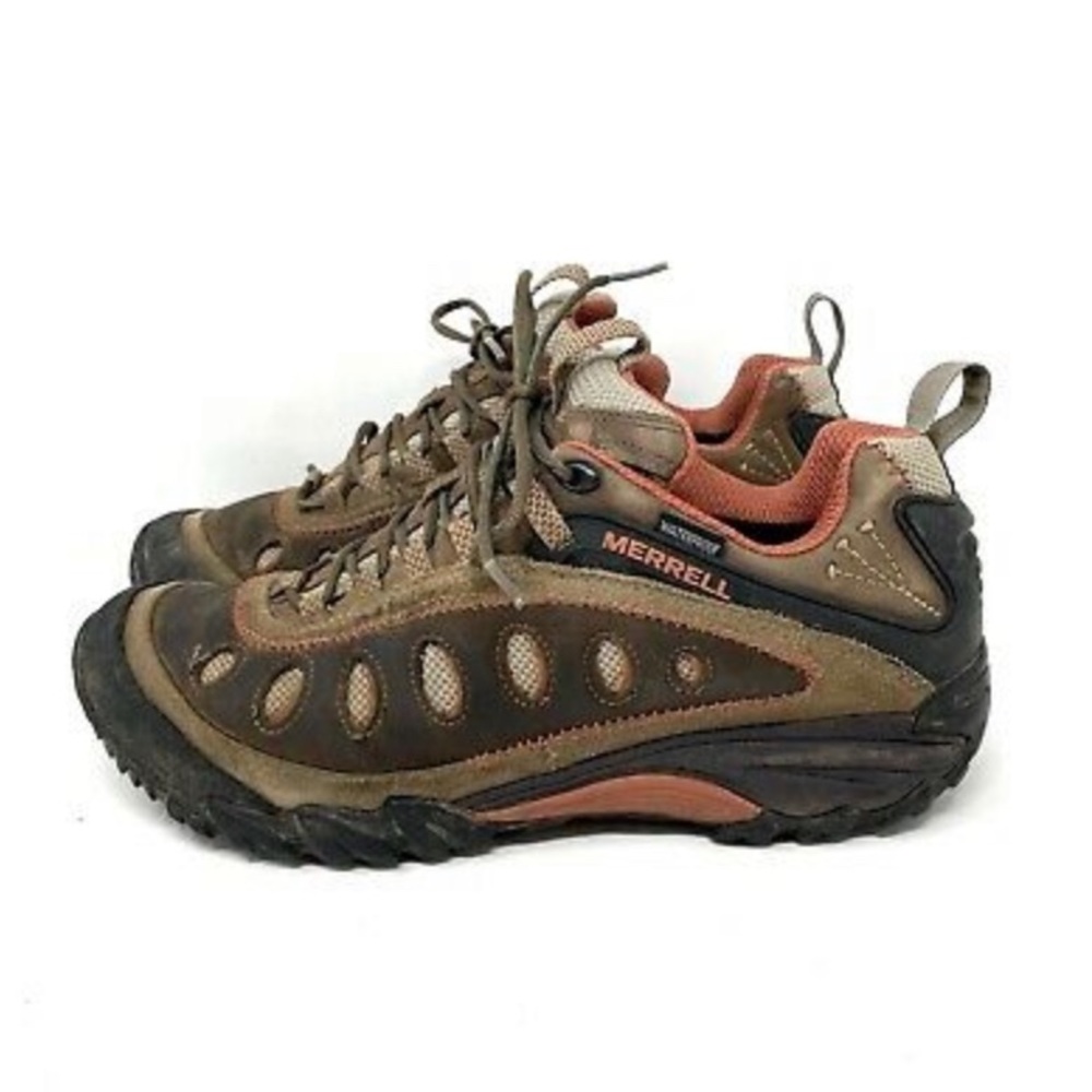 Merrell Chameleon Waterproof Hiking Shoes Womens 9